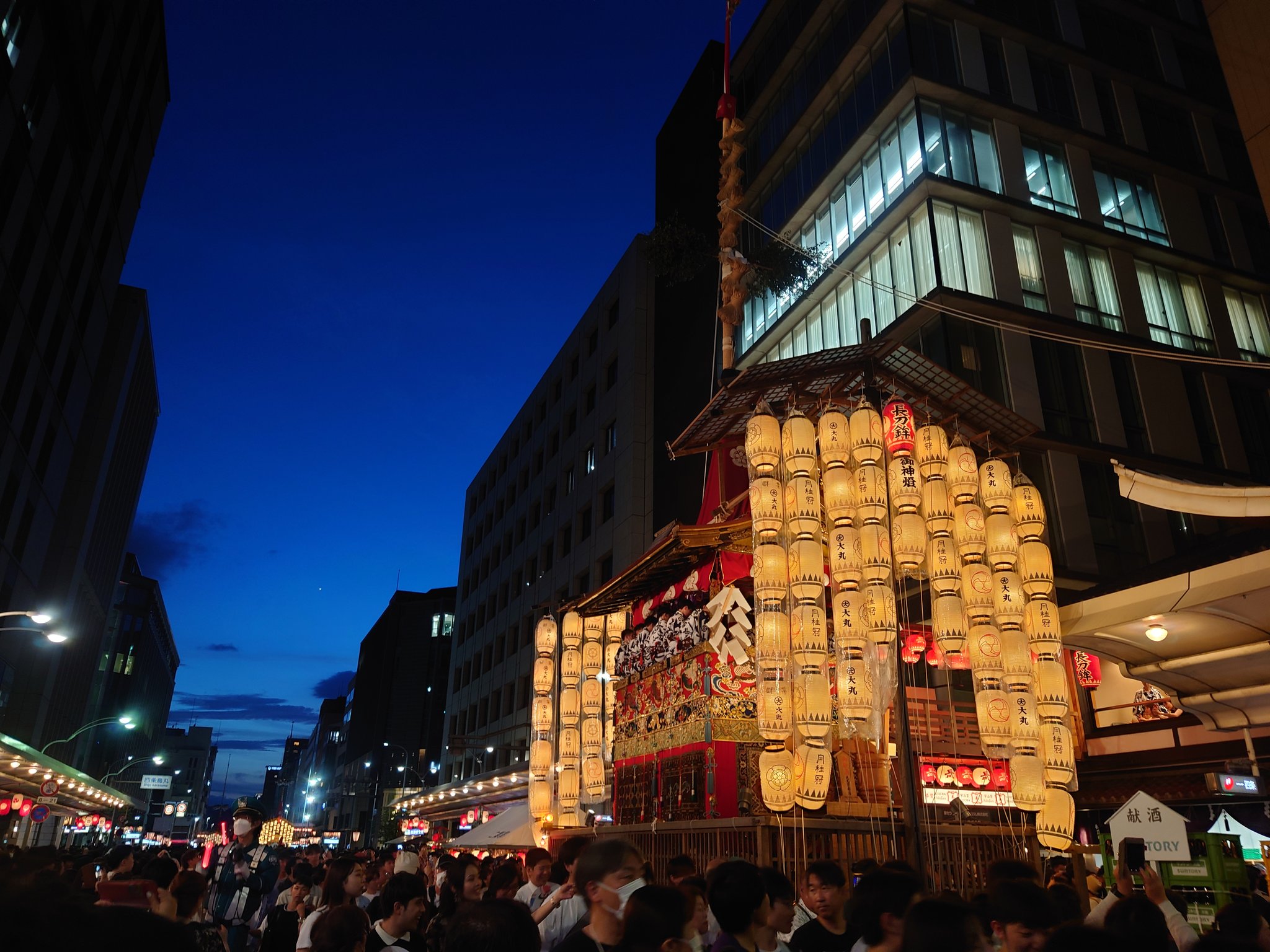 洋書 THE GREAT FESTIVALS OF JAPAN 10 most spectacular traditional festivals in Japan in 2025
