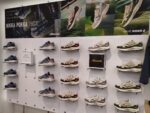 Buy MIZUNO Sneakers Cheaper in Japan – Exclusive SPORTSTYLE Collection